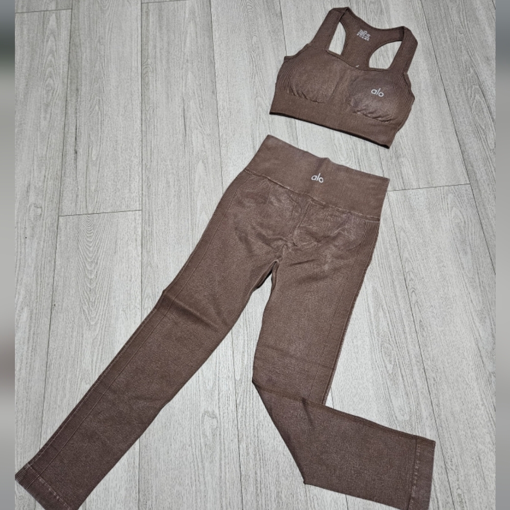 ALO Yoga Women's Brown Pants & Jumpsuit Set